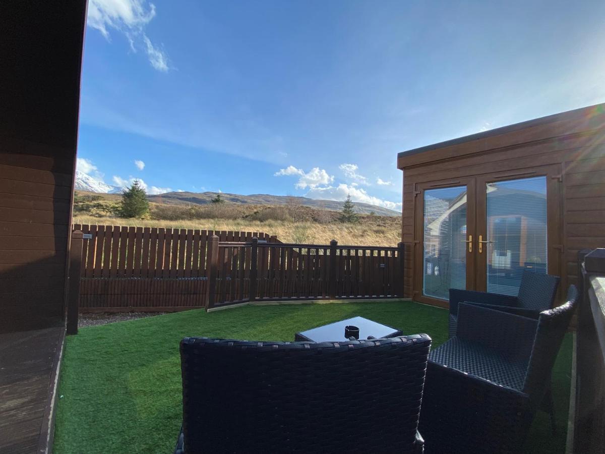 Highland Stays - Ben View Studio Pod & Jacuzzi Bath ฟอร์ตวิลเลียม ภายนอก รูปภาพ